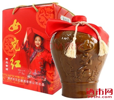 黄酒是个好东西，女性喝黄酒减肥、美容还驱寒…… 